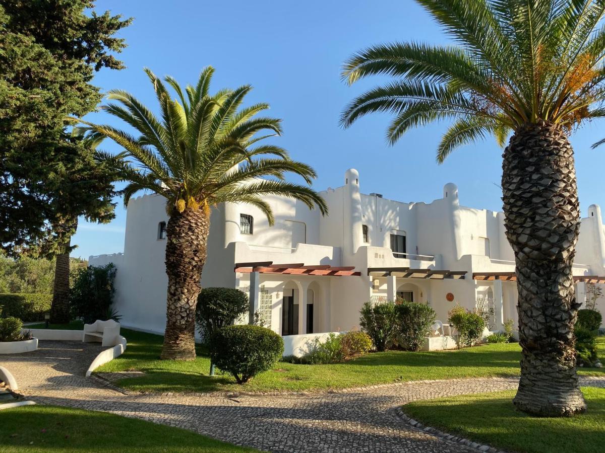 Superb Beach Townhouse At Vila Gaivota Resort Ferragudo Exteriér fotografie