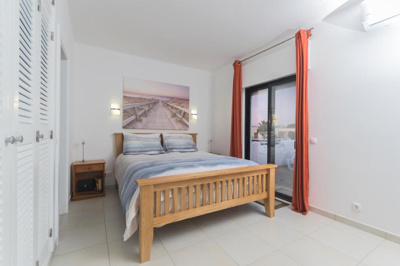 Superb Beach Townhouse At Vila Gaivota Resort Ferragudo Exteriér fotografie